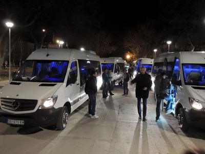 U Odžake stigli minibusevi koje je opština nabavila za prevoz đaka