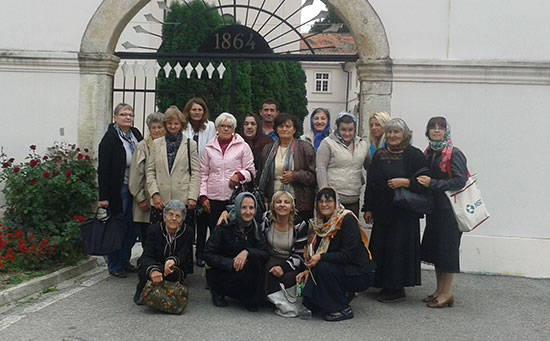 Odžačani pohodili fruškogorske manastire