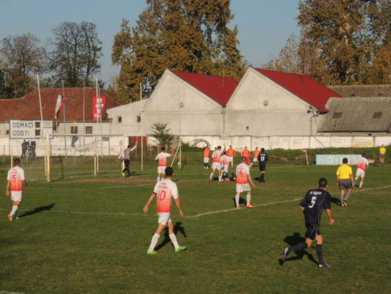 Fudbaleri Odžaka danas igraju protiv Sloge u Čonoplji u finalu Kupa područja