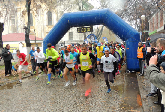 Đuro Borbelj i Nora Trklja pobednici prvog Odžačkog polumaratona