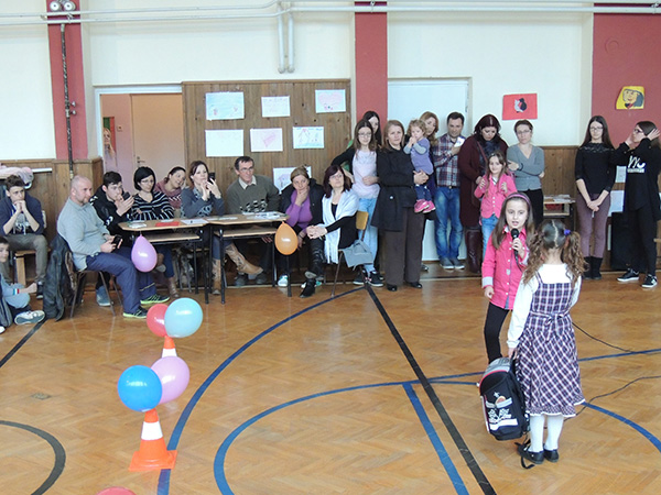 Školski festival u Srpskom Miletiću slavi ljubav