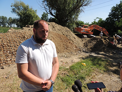 Uređenje kanalske mreže u Bačkom Gračacu