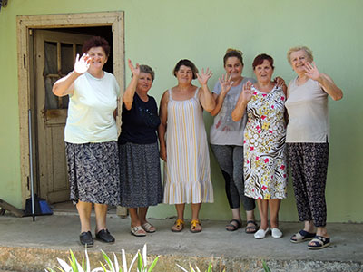 Žene iz Deronja vas pozivaju na Krofnijadu i takmičenje tamburaša