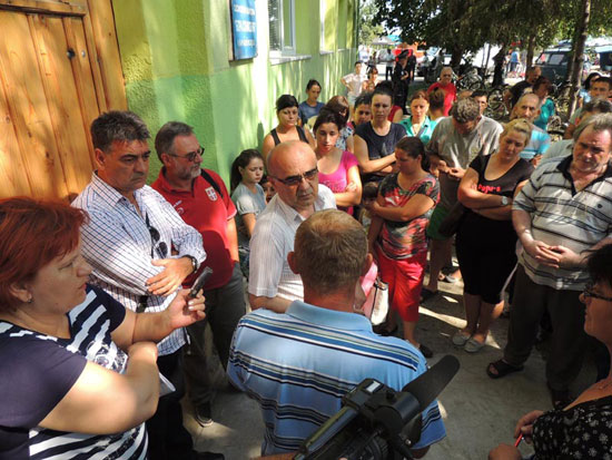 Štrajk upozorenja u karavukovačkoj osnovnoj školi zbog smene rukovodstva