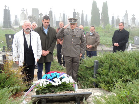 Položen venac povodom Dana oslobođenja Odžaka