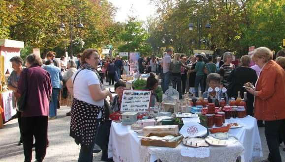 Predstavnici opštine Odžaci na 7. Sajmu stvaralaštva seoskih žena