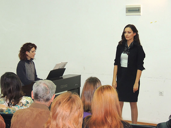 Olivera Krivokuća iz Odžaka laureat takmičenja mladih solo pevača u Pančevu