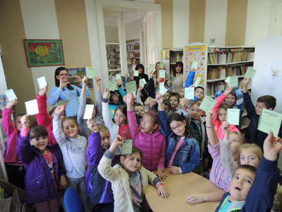 Najmlađim čitaocima podeljene članske karte biblioteke